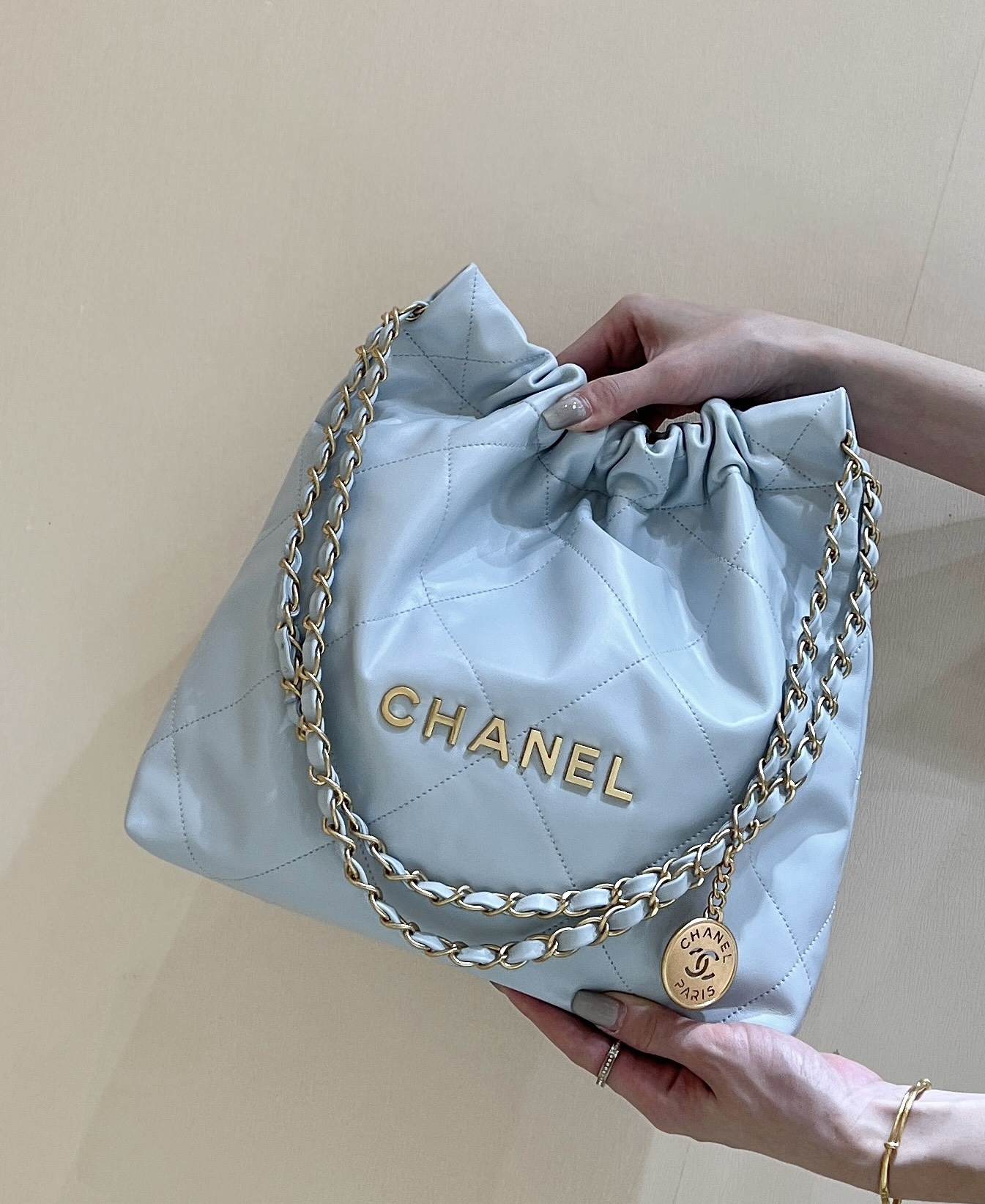 Chanel AAA+
 Crossbody & Shoulder Bags Calfskin Cowhide Fashion