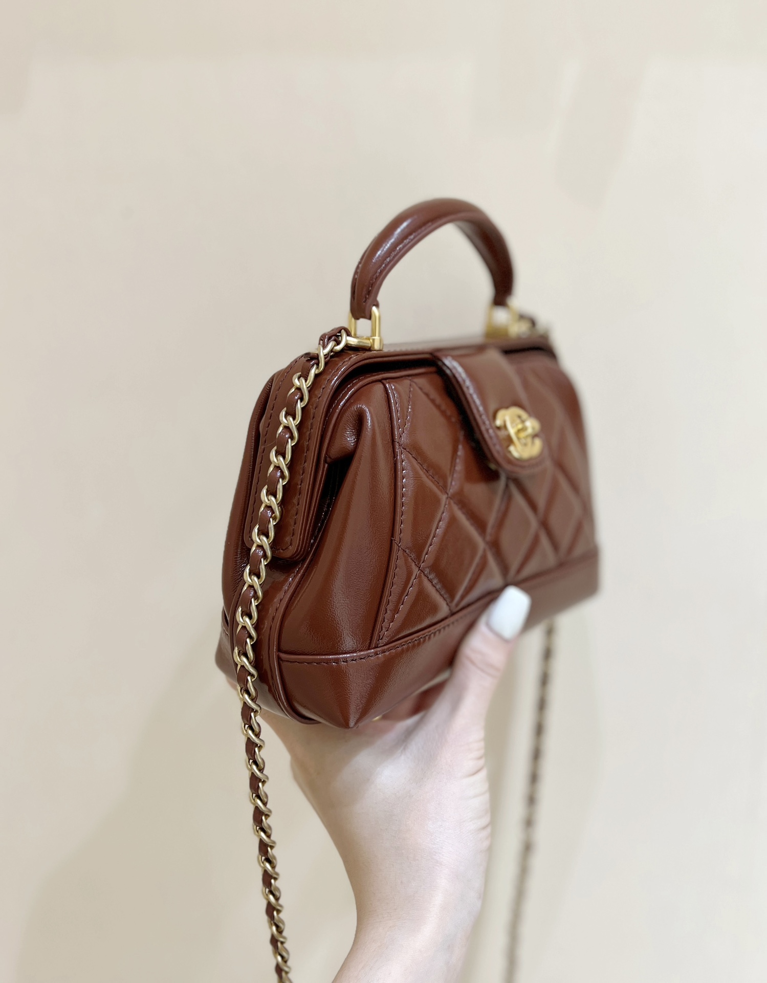 Chanel 24A Doctor Bag Brown Waxed Lambskin, AS4958 Doctor bag (12*18*7cm) 2 i1720939922 5310 4