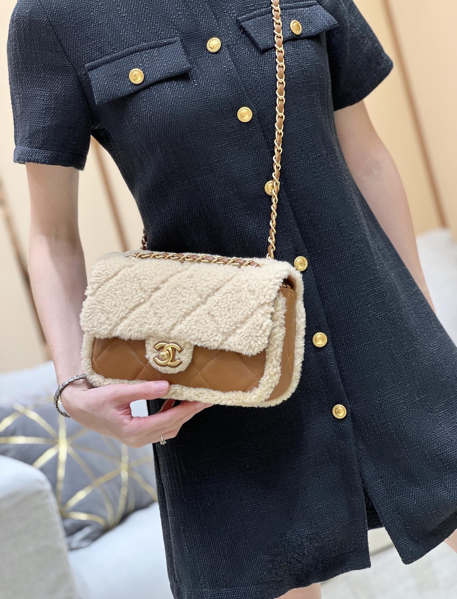 路易威登 Louis Vuitton 高定典藏名品高定成衣时装外套连衣裙衬衫T恤 #507A0B3D 4