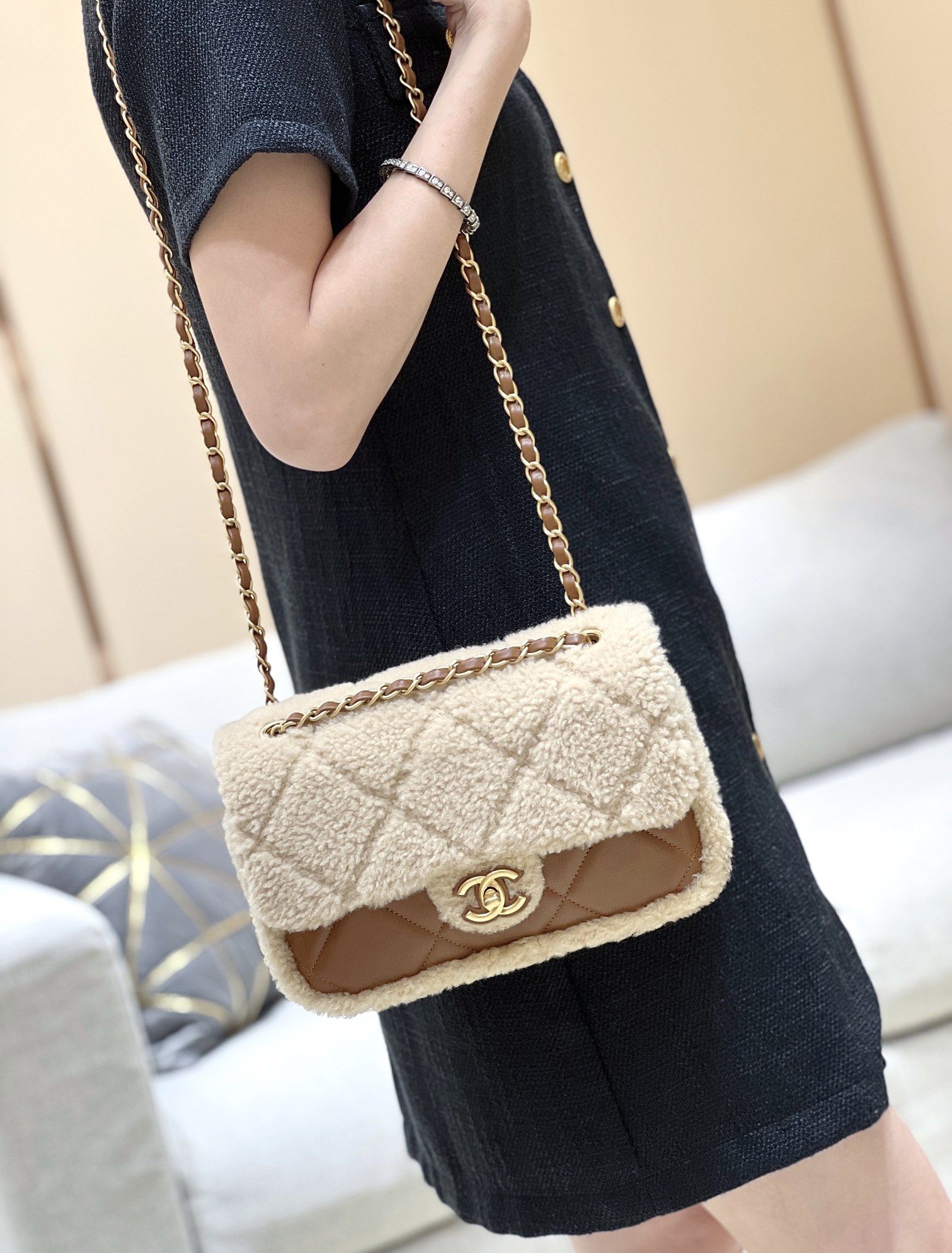 路易威登 Louis Vuitton 高定典藏名品高定成衣时装外套连衣裙衬衫T恤 #507A0B3D 2