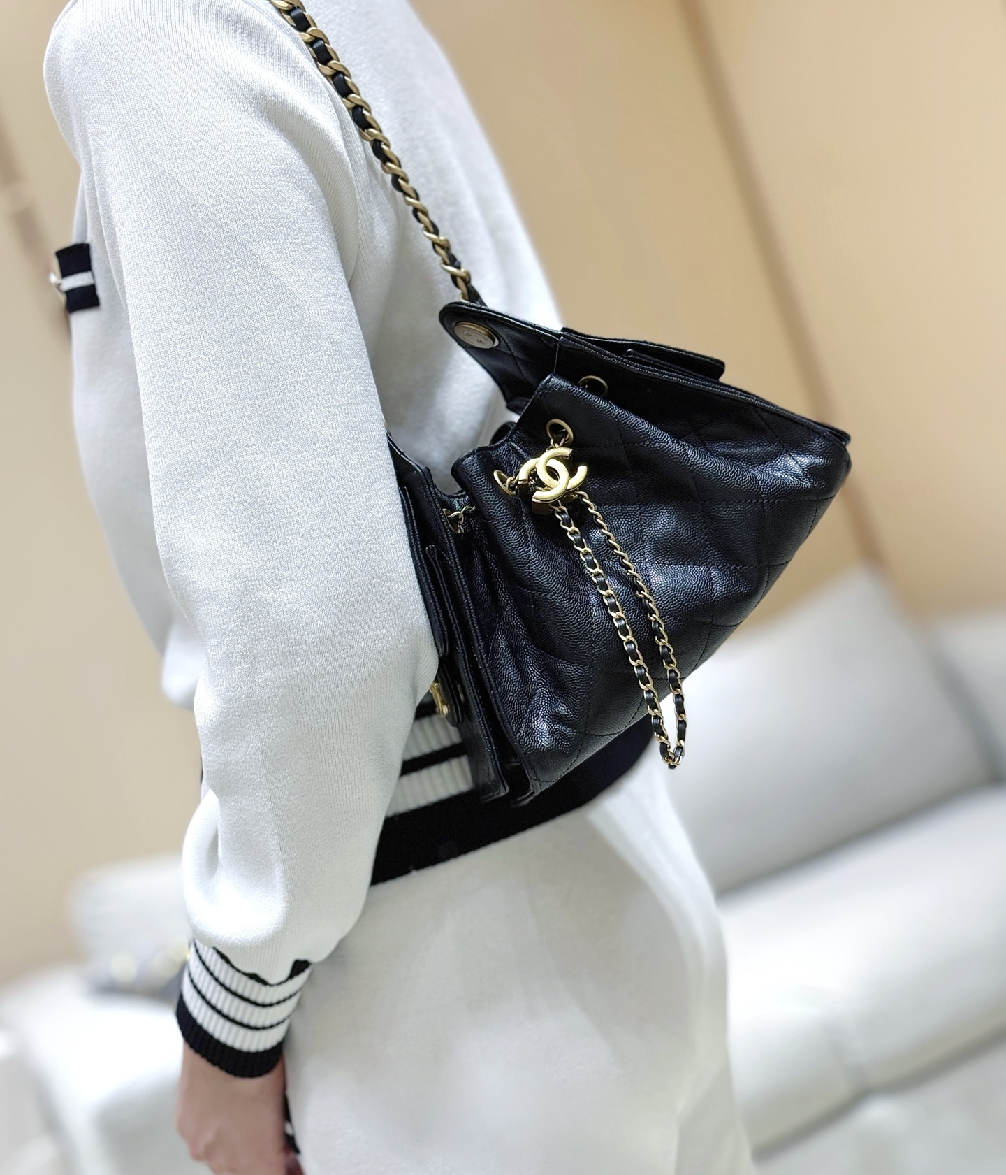 独家模特上身图