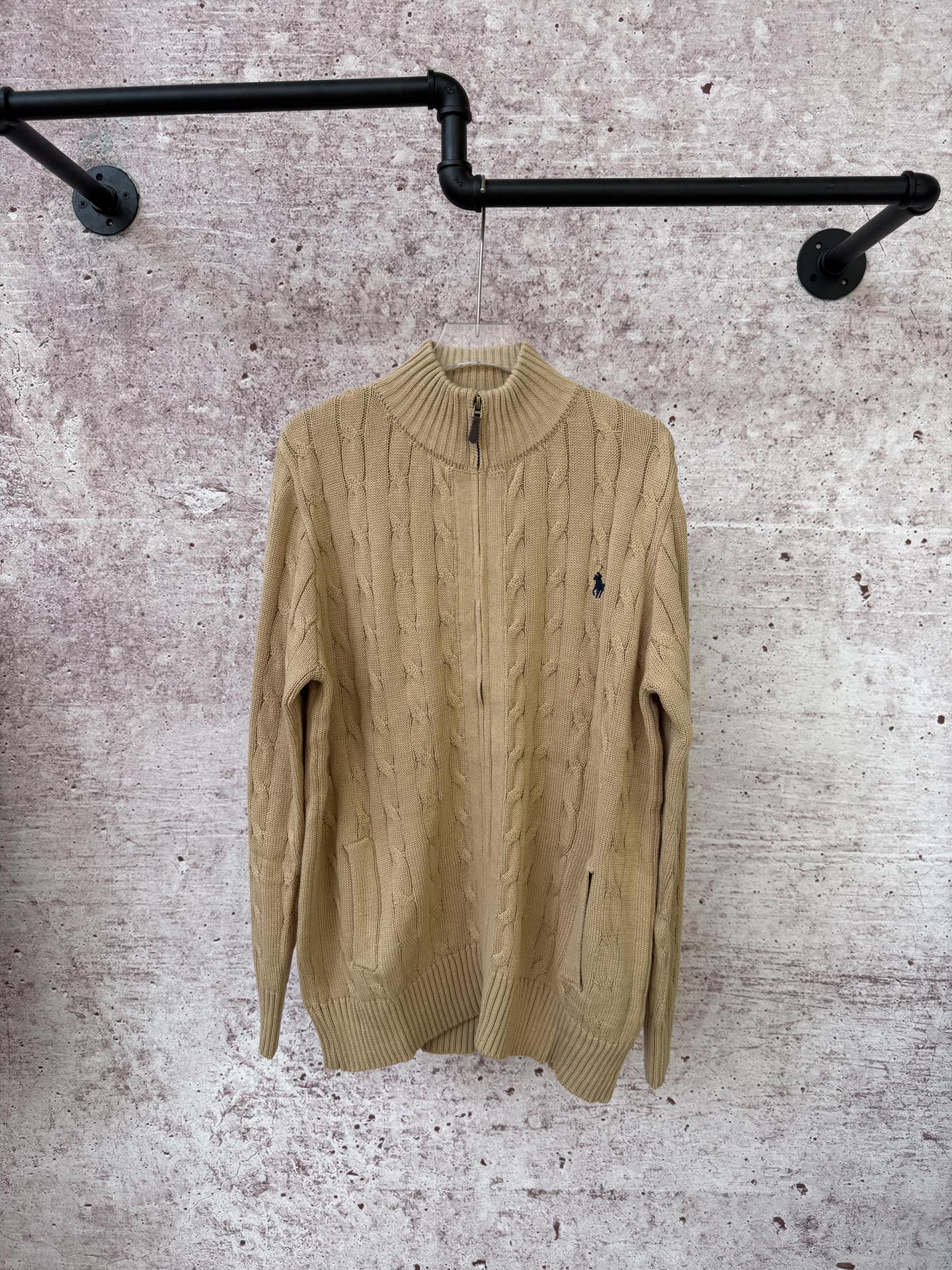 Ralph Lauren Full-Zip Cable Knit Sweater - Versatile Outerwear for All