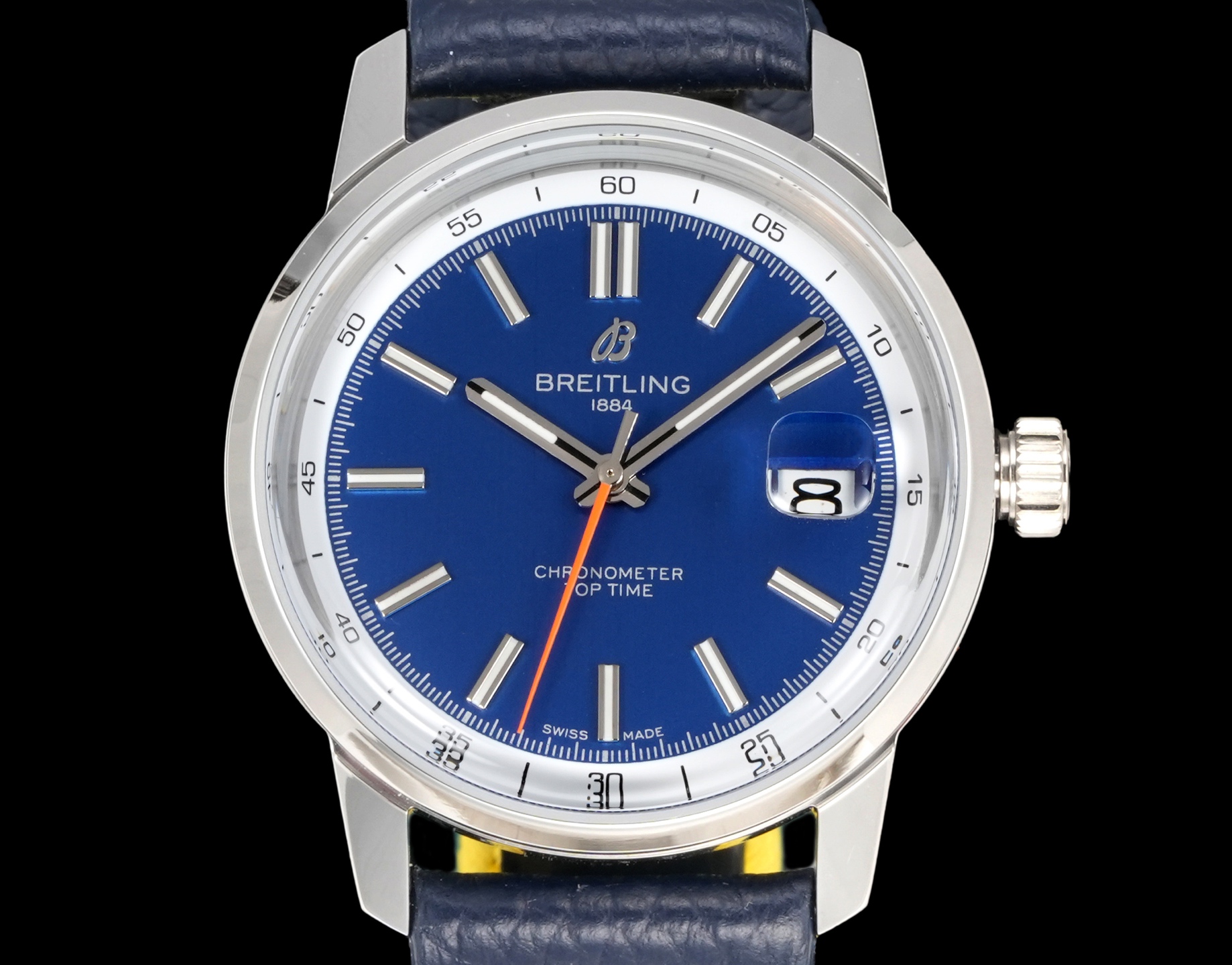 NO:715079,BLS BLS Factory Breitling AB3113281A1X1 series VJ1 Breitling new model turned out (launched to a new height) New Breitling mechanical watch-Breitling TOP TIME series (chronometer Automatic 38mm) Special Edition 1 has eye-catching colors and luminous. It is reminiscent of the intoxicating atmosphere created by marine life and lush vegetation in summer.  2 This Breitling mechanical chronograph (Chronomat) men's watch series combines elegance and sporty style. It can be worn regardless of the occasion, from business meetings to the beach, and anywhere in between. 3 The diameter is 38 meters. The dial of this watch is available in a variety of colorful colors, which looks soft but energetic. There is also a practical date display window at the 3 o'clock position. 4 It is equipped with imported modified B31 movement.  5 Top replica, size: 38mm, thickness 10mm. (The thinnest model, 1:1 mold opening, closest to the official website) 6 The watch is equipped with Breitling's iconic logo pin buckle, and the strap is made of cowhide imported from Italy, which is more unique and fits the wrist!  Exquisitely recommended men's mechanical watches as gifts, the best luxury recommendations please look for BLS exclusive quality, tom ford, breitling, cowhide19860909BLS BLS Factory 百年灵AB3113281A1X1系列VJ1百年灵 新款横空出世（推出新高度） 全新百年灵机械腕表-百年灵TOP TIME系列 (chronometer Automatic 38mm)特别版 1具有醒目的色彩和夜光.让人联想起夏日 海洋生物和葱郁草木所营造的令人陶醉的氛围. 2这款百年灵机械计时（Chronomat）男士腕表系列兼具了优雅和运动风格,不挑场合,商务会议到海滩,以及任何介于这两处之间的地方都可以佩戴 3直径尺寸是38米,这款腕表表盘多种炫彩颜色可选,显得柔和但不失活力,3点钟位置还设有实用的日期显示幅度窗口 4搭载进口改B31机芯 5顶级复刻,尺寸:38mm,厚度10mm.（最薄款,1:1开模,跟官网最接近） 6腕表搭配的是百年灵标志性logo针扣,表带使用意大利进口牛皮,更显独特,贴合手腕设计！精致推荐男士机械腕表送礼最佳奢华推荐请认准BLS 独家品质,,tom ford,breitling,cowhide,Watch