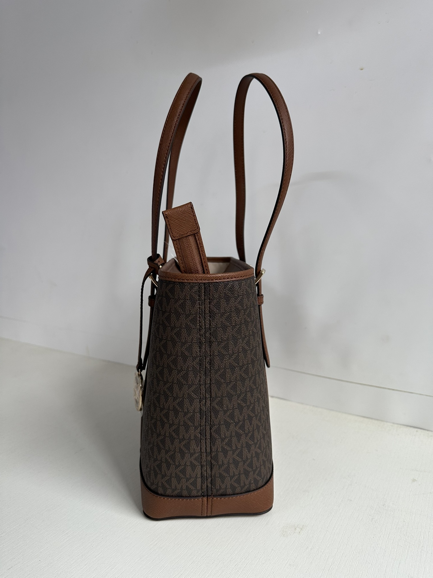 Michael Kors Michael kors mk新款 JET SET TRAVEL系列印花配皮女士单肩手提托特购物袋 尺寸：底长30×24×13