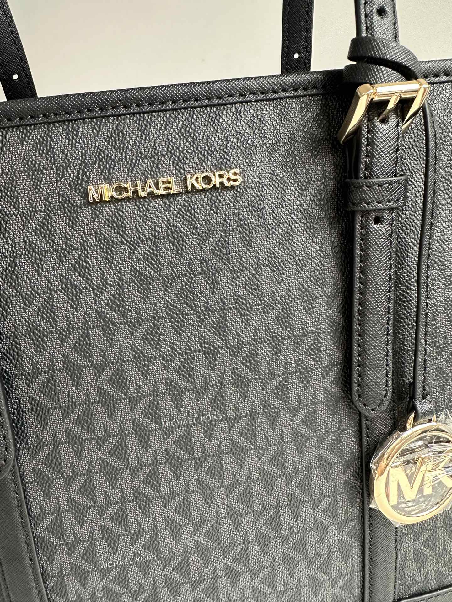 Michael Kors Michael kors mk新款 JET SET TRAVEL系列印花配皮女士单肩手提托特购物袋 尺寸：底长30×24×13