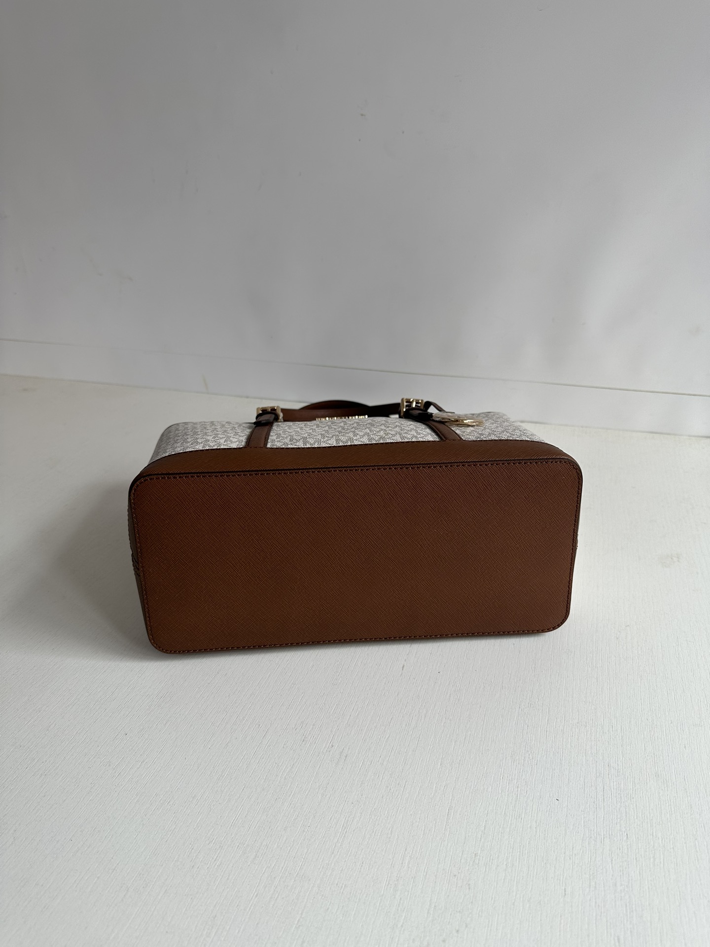 Michael Kors Michael kors mk新款 JET SET TRAVEL系列印花配皮女士单肩手提托特购物袋 尺寸：底长30×24×13