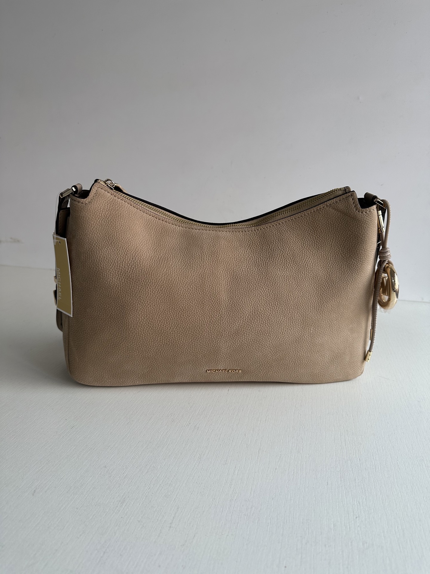 Michael Kors <反毛皮材质> mk新款Nolita系列Michael kors 中号反毛皮单肩包
