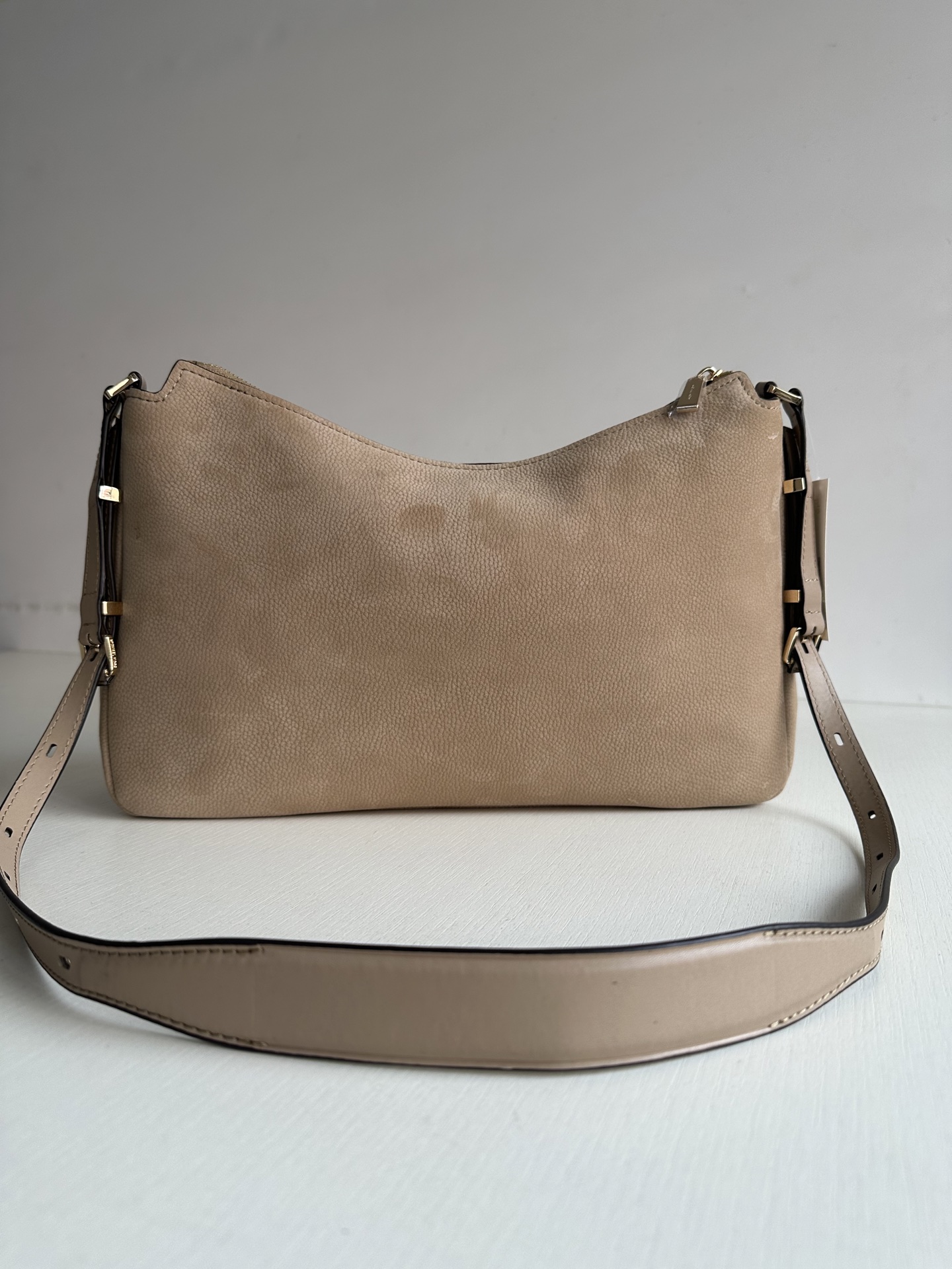 Michael Kors <反毛皮材质> mk新款Nolita系列Michael kors 中号反毛皮单肩包