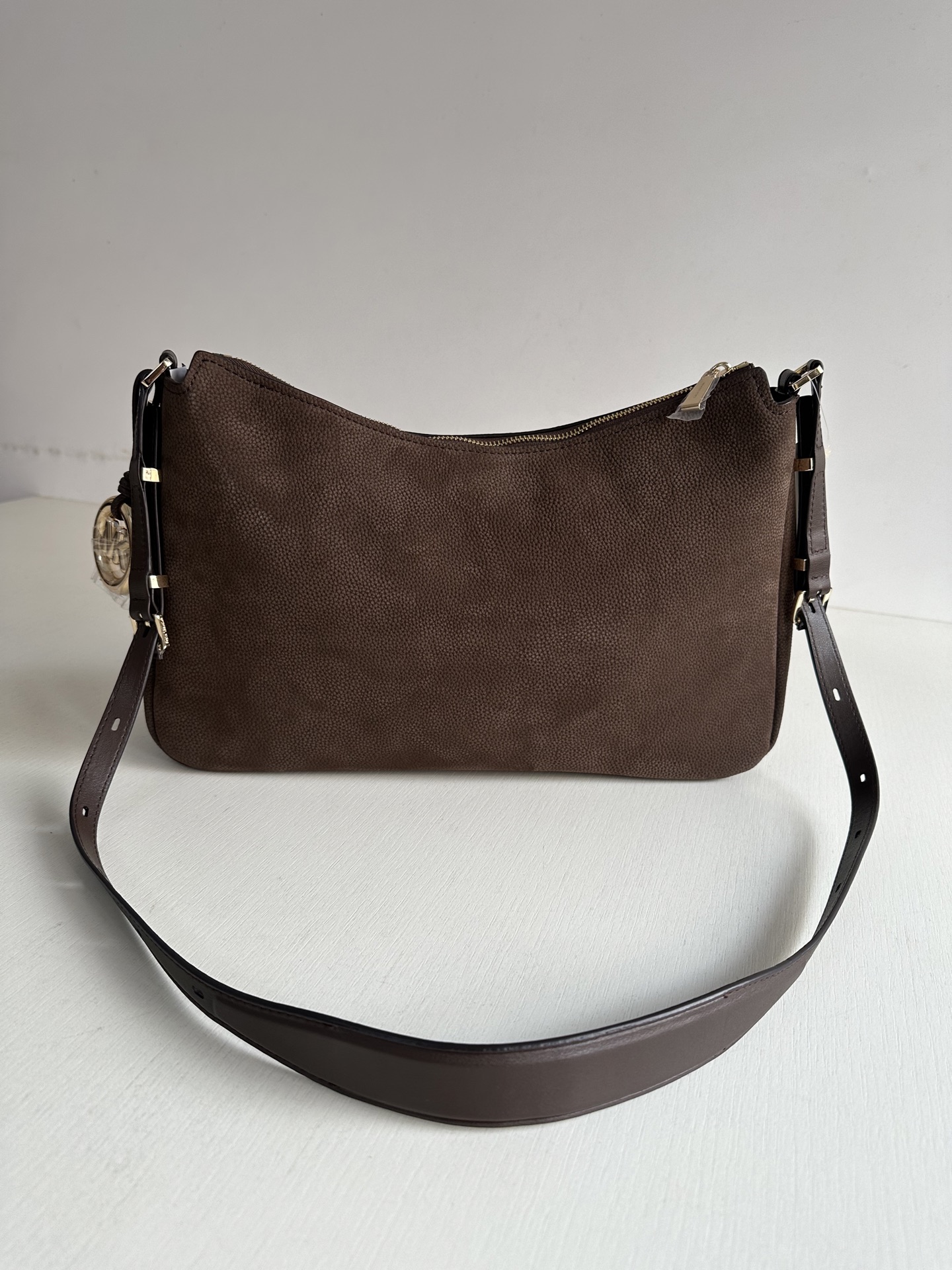 Michael Kors <反毛皮材质> mk新款Nolita系列Michael kors 中号反毛皮单肩包