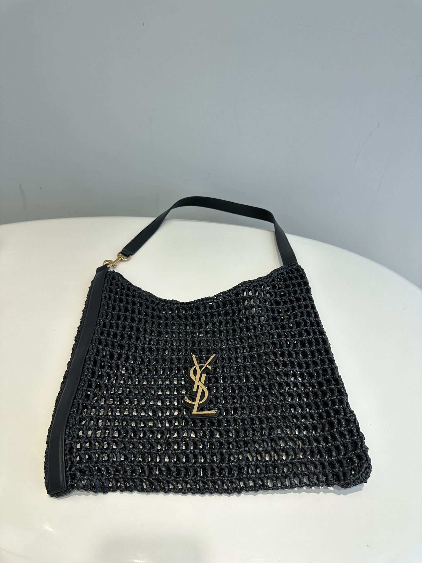 Pure original single oxalis series YSL/Yves Saint Laurent women's tote bag 24 new woven hollow shoulder bag! Size: 40X37X3cm