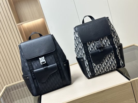 How to buy replica Shop Dior Bags Backpack Men