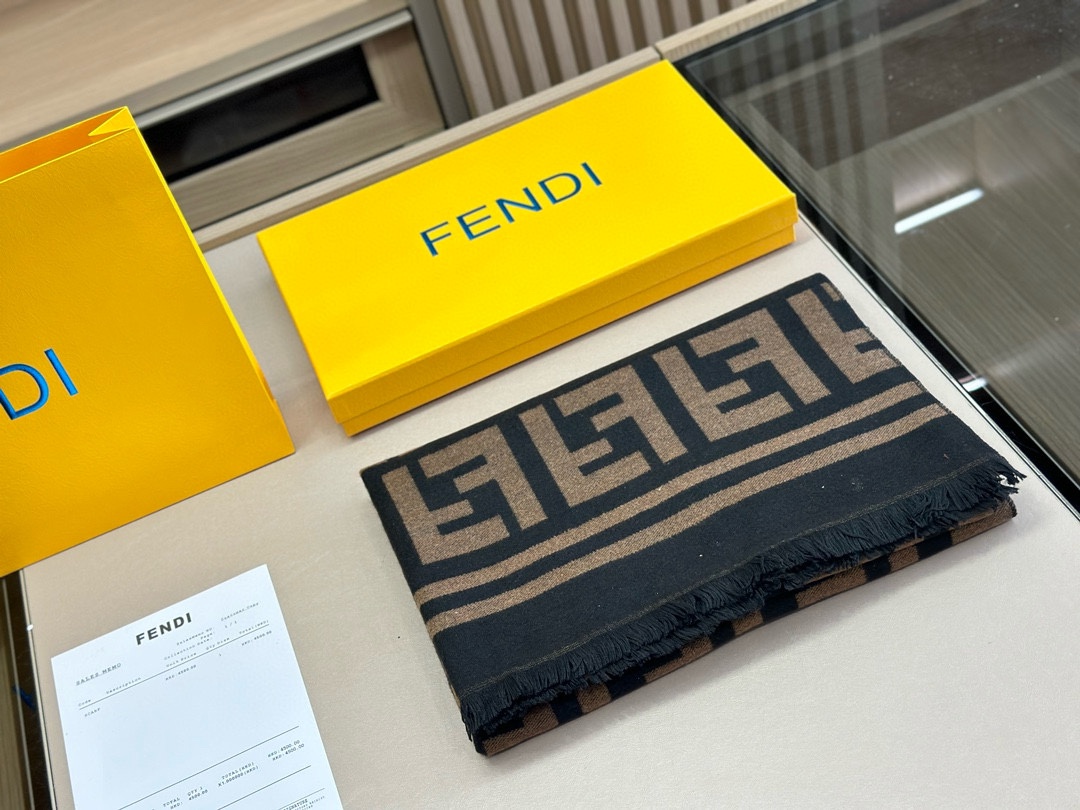 FENDI Scarf - Comprehensive
