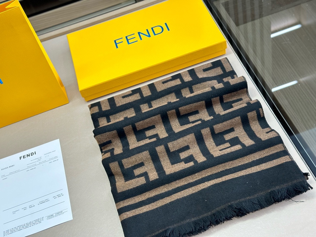 FENDI Scarf - Comprehensive 2
