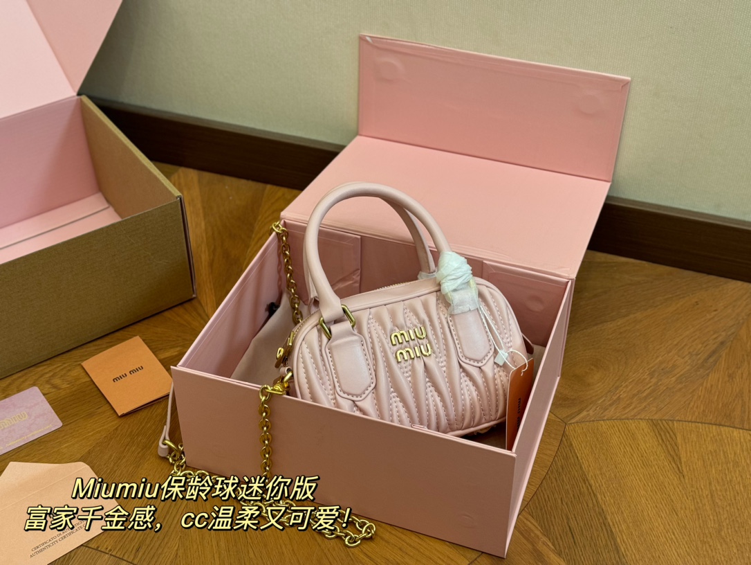 MiuMiu Venta
 Bolsos de mano Mini