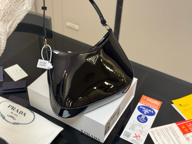 Prada Black Patent Leather Hobo Bag, Classic Style, Versatile & Fashionable 1 Prada Black Patent Leather Hobo Bag, Classic Style, Versatile & Fashionable