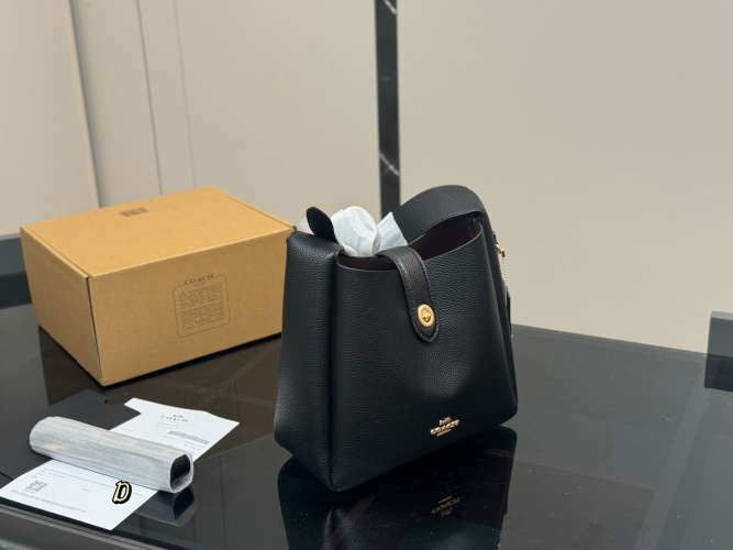Coach Hadley Mini Tote Bag, Top Handle, Crossbody, Black Leather 1 Coach Hadley Mini Tote Bag, Top Handle, Crossbody, Black Leather