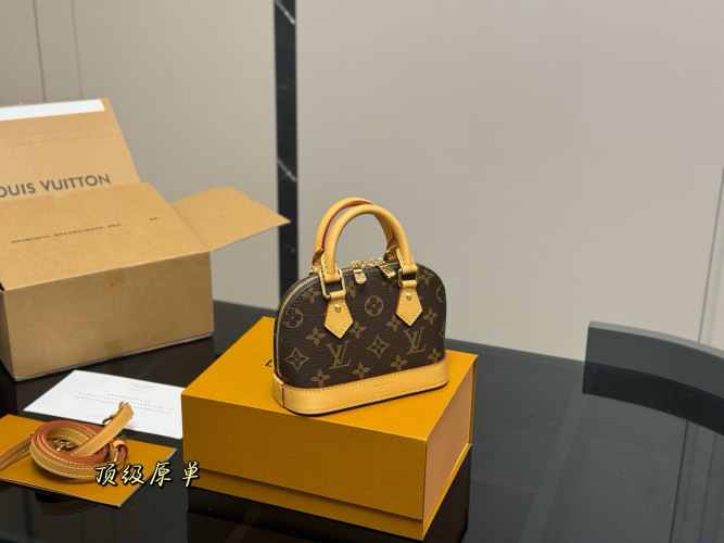Louis Vuitton Alma BB Monogram Canvas Handbag,17*12cm, Iconic Design 1 Louis Vuitton Alma BB Monogram Canvas Handbag,17*12cm, Iconic Design