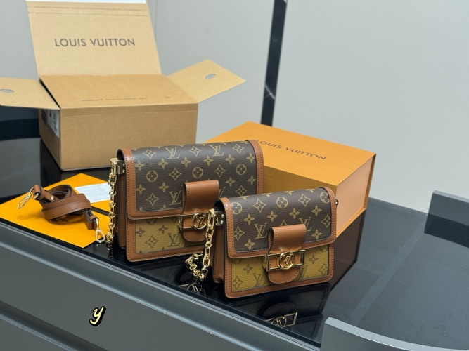 Louis Vuitton Daphnee Crossbody Bag with Chain and Shoulder Strap