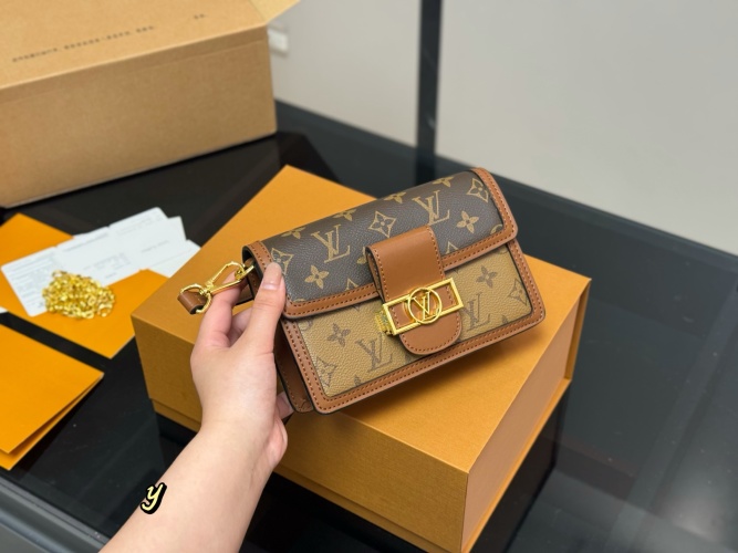 Louis Vuitton Daphinee Bag with Chain and Strap-High Quality Replica 1 Louis Vuitton Daphinee Bag with Chain and Strap-High Quality Replica