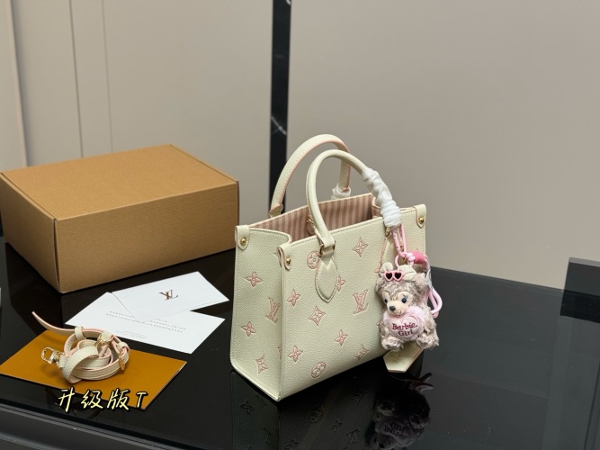 Louis Vuitton Onthego Shopping Bag with Hidden Shoulder Strap - 26.20cm 1 Louis Vuitton Onthego Shopping Bag with Hidden Shoulder Strap - 26.20cm
