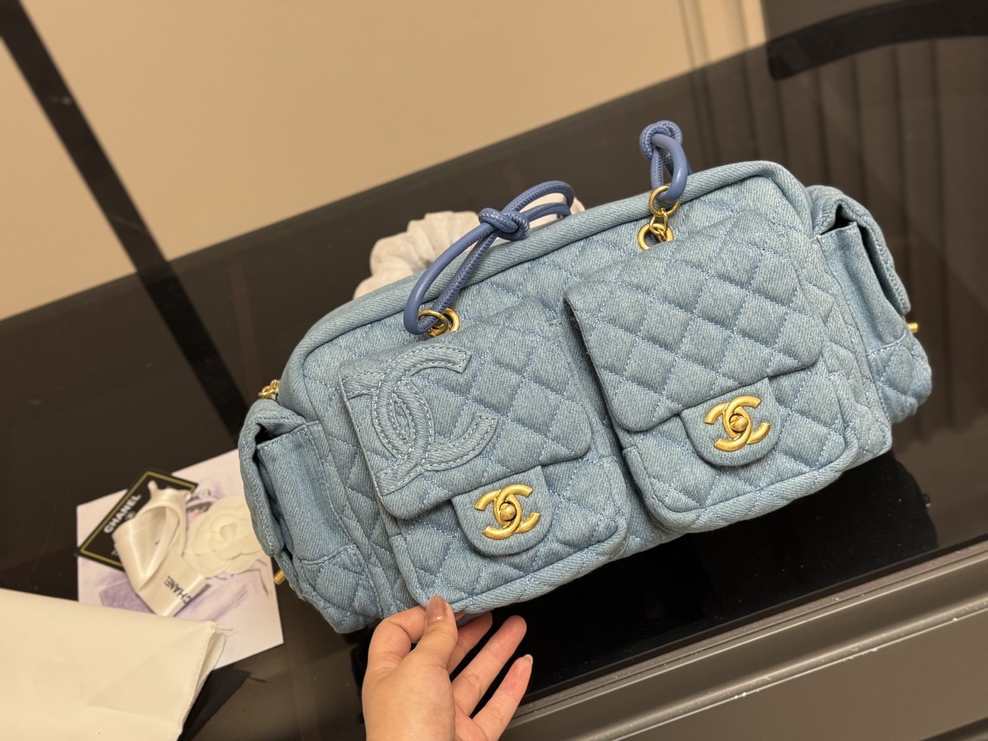 Chanel Denim Messenger Bag, Charming and Versatile, 30 x 18 cm 6 i1751091451214 1054 0 5