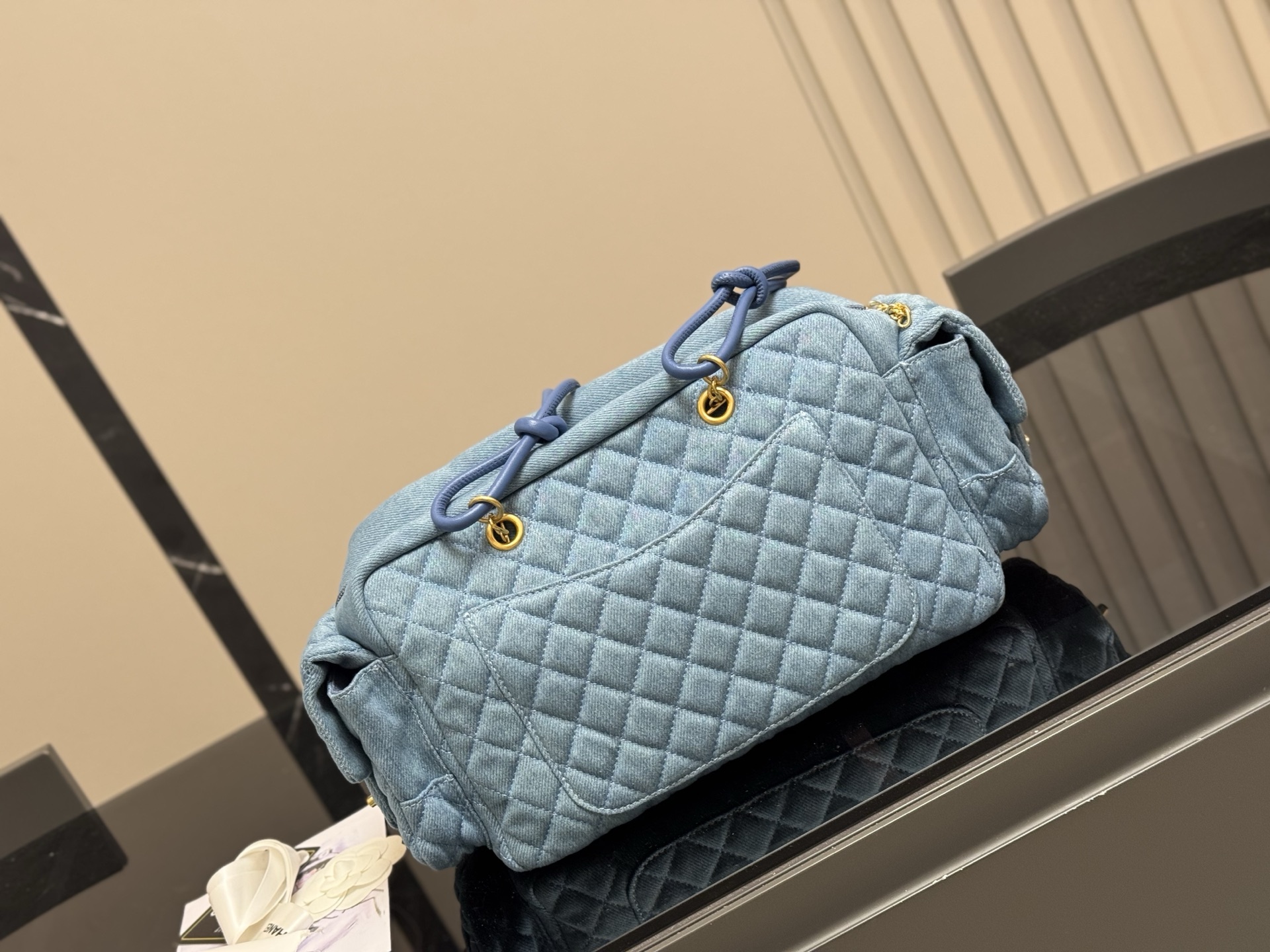 Chanel Denim Messenger Bag, Charming and Versatile, 30 x 18 cm 9 i1751091451403 2260 0 7