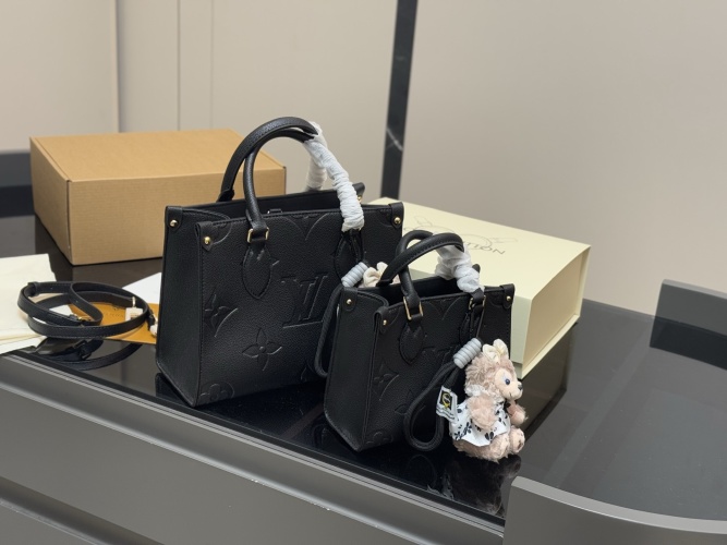 Louis Vuitton Onthego Shopping Bag with Embossed Cowhide Leather, Black 1 Louis Vuitton Onthego Shopping Bag with Embossed Cowhide Leather, Black