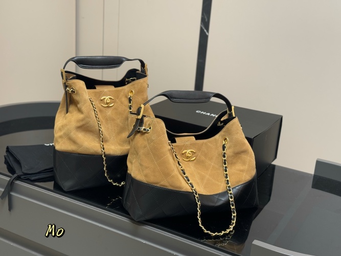 Chanel 25a Suede Tote Bag, Handbag, Shoulder Bag - Mela Color System 1 Chanel 25a Suede Tote Bag, Handbag, Shoulder Bag - Mela Color System