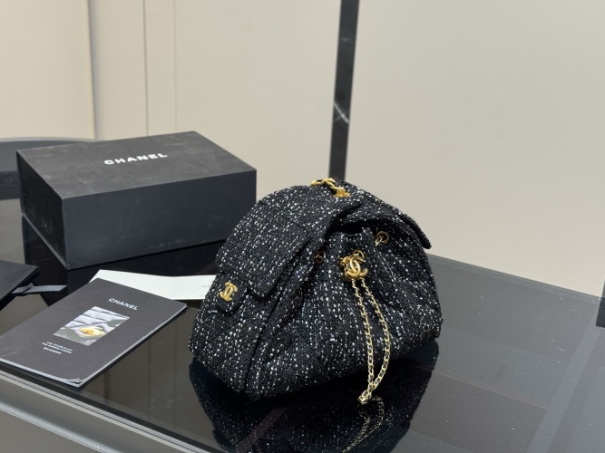 Chanel 25s Series Small Hobo Bag - Black Wool, Gold Chain, 26 x 30 cm 1 Chanel 25s Series Small Hobo Bag - Black Wool, Gold Chain, 26 x 30 cm
