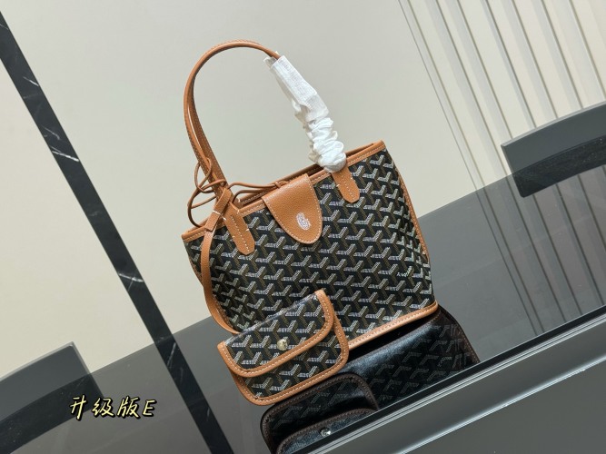 Goyard Shopping Bag Double-Sided Tote, Perfect for Everyday Use - 20*19cm 1 Goyard Shopping Bag Double-Sided Tote, Perfect for Everyday Use - 20*19cm