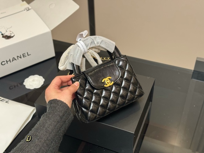 Chanel 23K Kelly Bag, Oil Wax Leather, 20*12cm, Comes with Box 1 Chanel 23K Kelly Bag, Oil Wax Leather, 20*12cm, Comes with Box