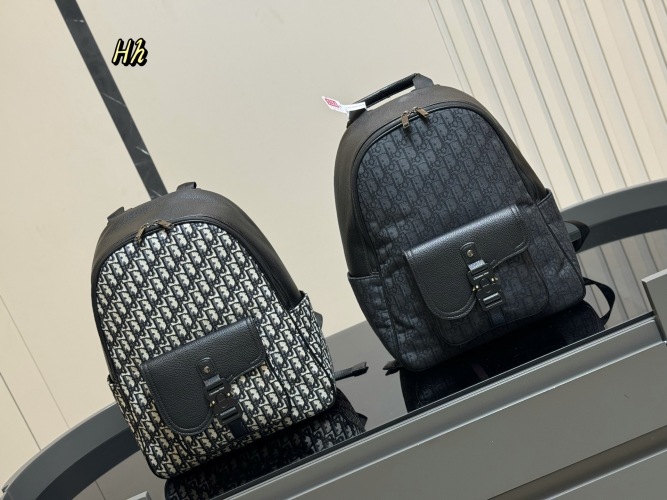 Dior Oblique Pattern Backpack, Cute and Comfortable, 32 x 42cm,Black and Navy 1 Dior Oblique Pattern Backpack, Cute and Comfortable, 32 x 42cm,Black and Navy