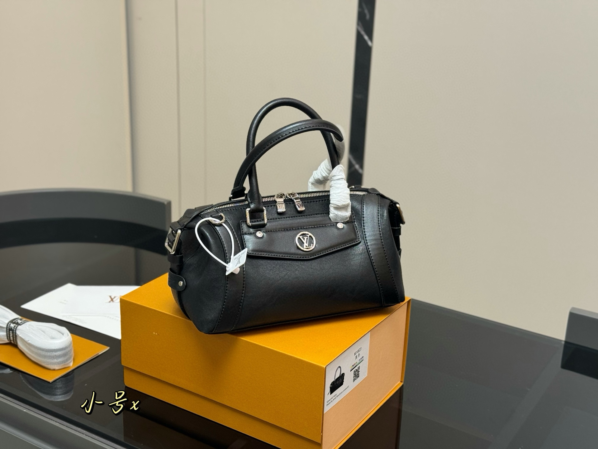 Louis Vuitton Vancouver HR Biker Bag, Simple Handbag or Crossbody, 26*13cm