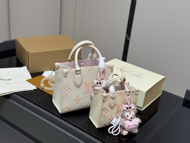 Louis Vuitton Onthego Leather Tote Bag, 25*20cm, Shoulder Bag, Top Handle 1 Louis Vuitton Onthego Leather Tote Bag, 25*20cm, Shoulder Bag, Top Handle