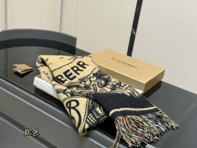 Burberry Reversible Cashmere Scarf with Knight and Classic Check Design