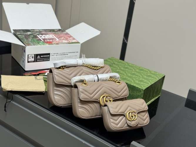 Gucci Marmont Leather Shoulder Bag Set - Three Sizes Available