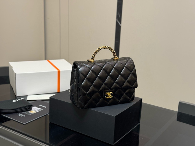 Chanel 24B Black Gold Chain Handle Bag - Elegant & Luxurious 1 Chanel 24B Black Gold Chain Handle Bag - Elegant & Luxurious