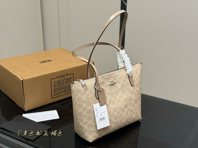Coach Fiona Zip Tote, Perfect Small Tote Bag, Fashion Handbag-25*21cm 16 Coach Fiona Zip Tote, Perfect Small Tote Bag, Fashion Handbag-25*21cm