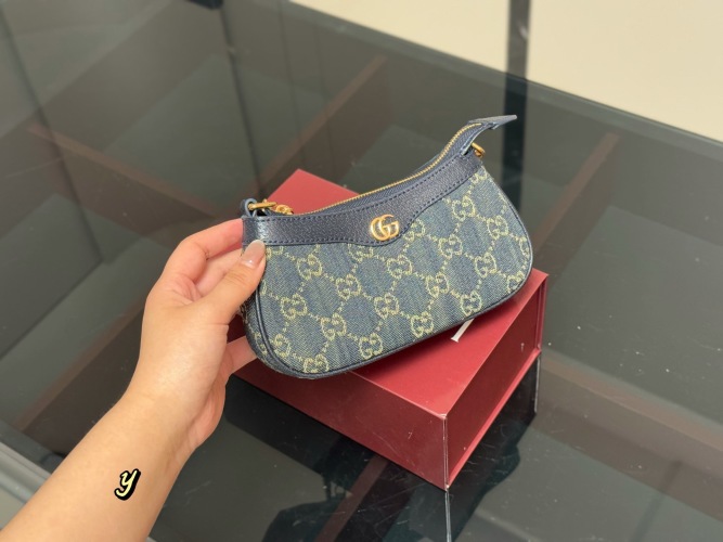 Gucci Mini Jacquard Canvas Bag, Super Cute, Perfect Size, Great Gift 1 Gucci Mini Jacquard Canvas Bag, Super Cute, Perfect Size, Great Gift