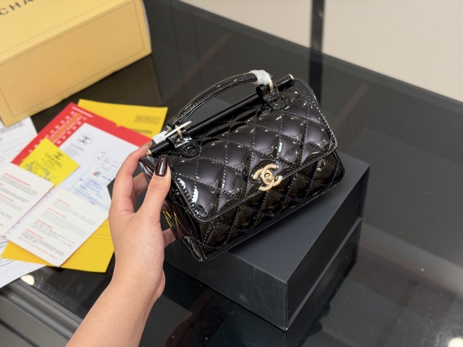 Chanel 23K Black Patent Leather Box Bag - Stylish & Functional 1 Chanel 23K Black Patent Leather Box Bag - Stylish & Functional