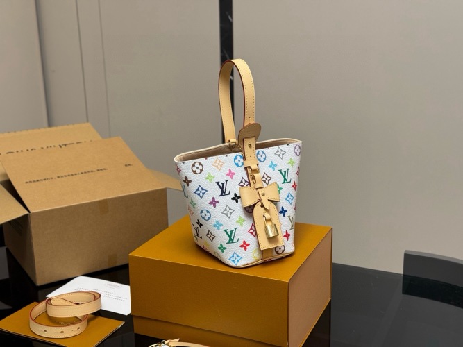 Louis Vuitton Multicolor Monogram Canvas Bucket Bag, 18x17cm 1 Louis Vuitton Multicolor Monogram Canvas Bucket Bag, 18x17cm