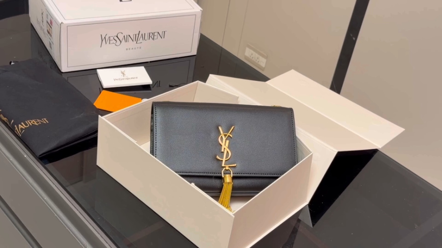 Yves Saint Laurent Cassandra Chain Wallet Clutch in Black Leather