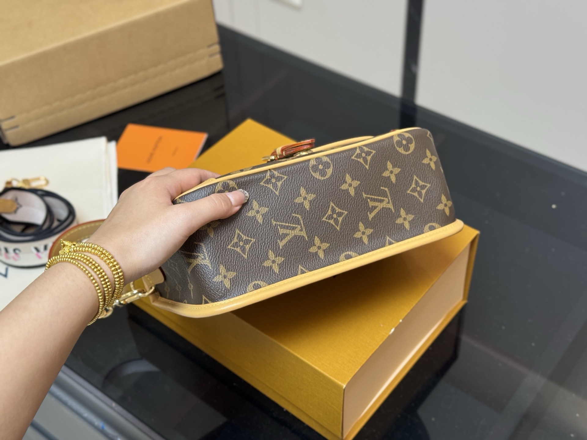 i1760655373543 6377 0 8