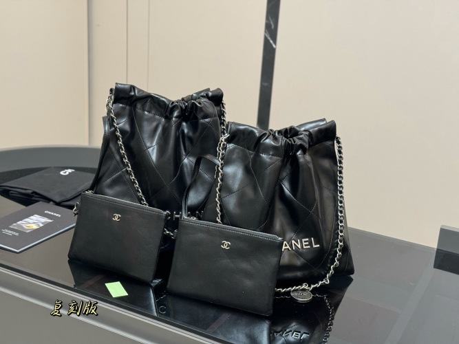 Chanel 22 Bag, Large Capacity Leather Handbag, 38cm/35cm 1 Chanel 22 Bag, Large Capacity Leather Handbag, 38cm/35cm