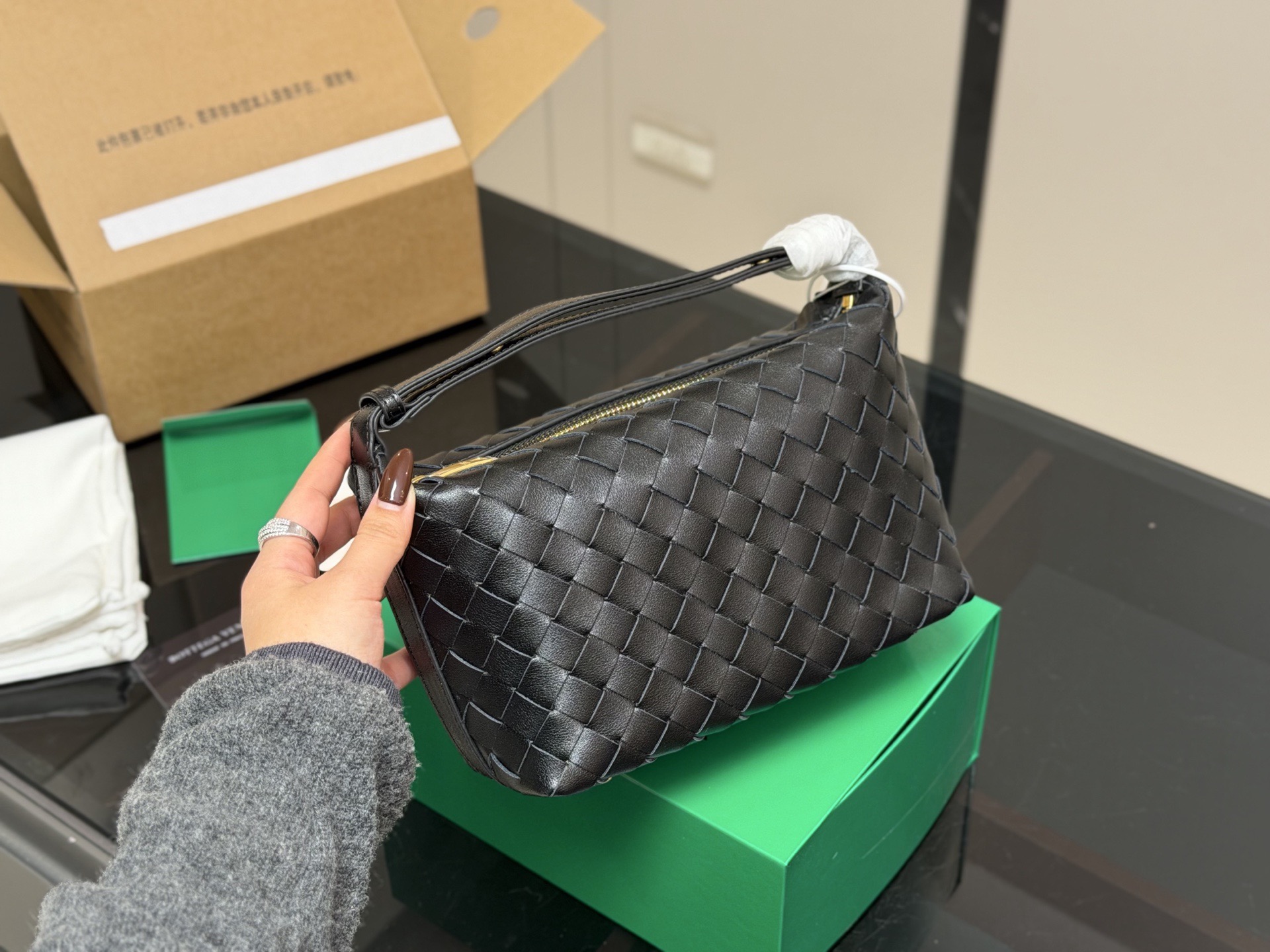 _dym9sHcxvorn0a6mztrJeTWWkU2NuBHYqcP88JQ