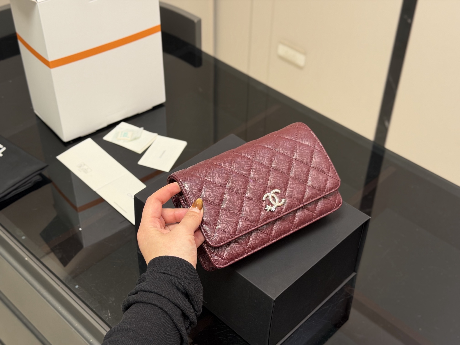 ¥225 Comes With Box | | Size: 19 12cm | Chanel’s New Star Fortune Bag Woc | The Quality Is Very Good | The Bag Has Card Slots And A Hidden Pocket Very Practical