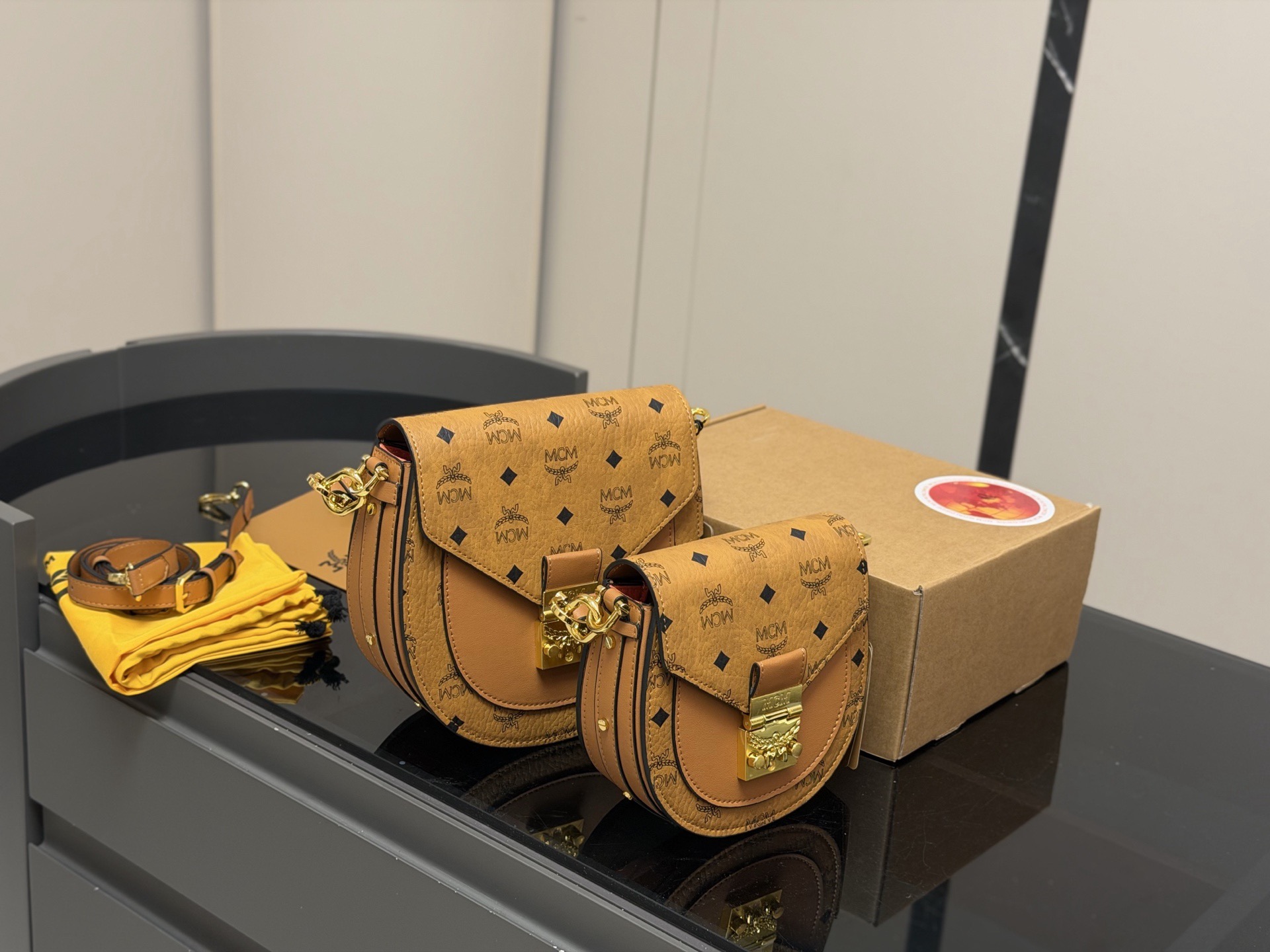 ¥165 ¥155 con caja de avión, tamaño: 22.20cm 17.16cm, nuevo MCM bolso silla de montar ⚠️ versión mejorada, ¡mercancía d…