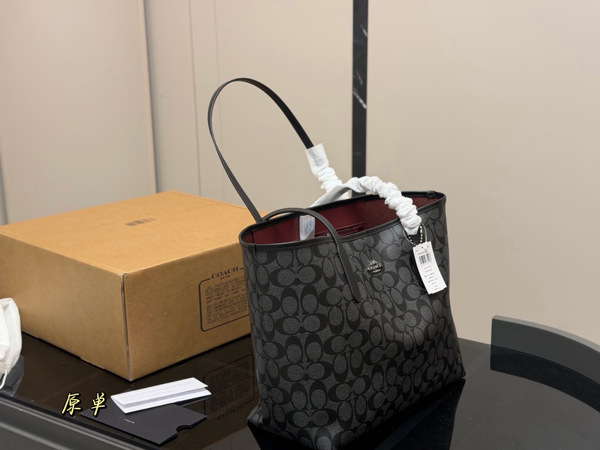 Con caja de envío, versión réplica. Tamaño: 35*27cm. Coach, nuevo bolso tote City con cierre magnético de una cara, bol…