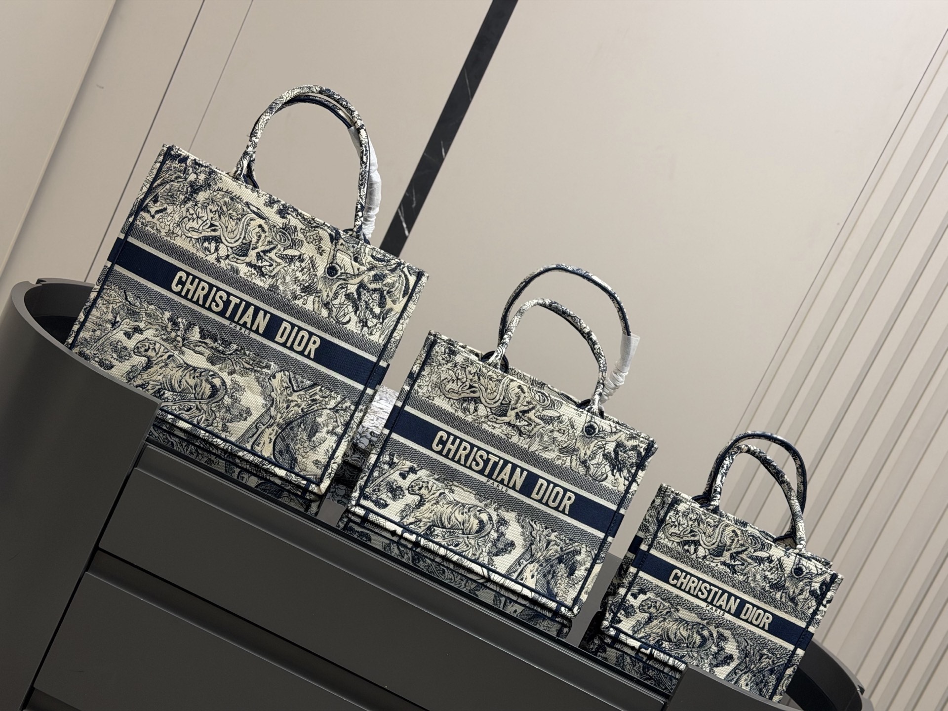 Alternative view of Dior Tote Bag 12631