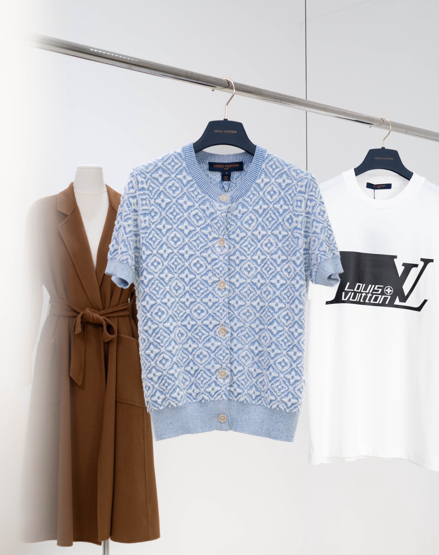 Женский кардиган Louis Vuitton с монограммой